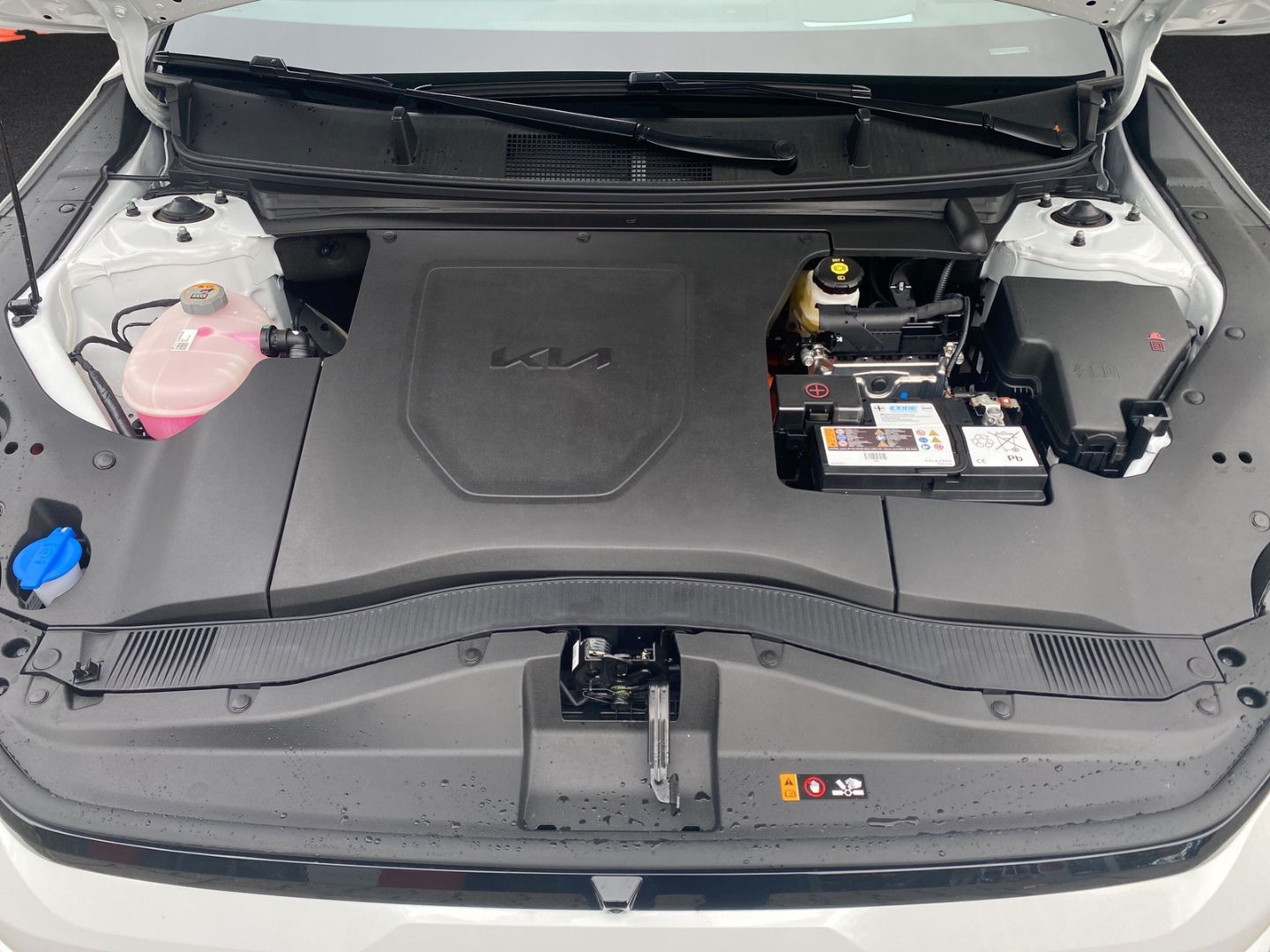 Fahrzeugabbildung Kia EV4 HB 81,4 kWh GT-LINE *DRIVEWISE-PARK*KOMFORT*