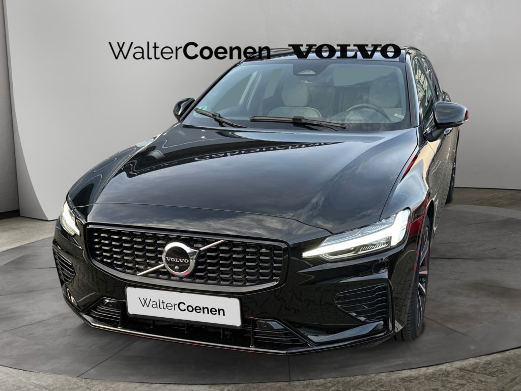 VOLVO V60 T8 AWD Recharge Ultimate Dark