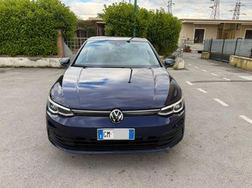 Volkswagen Golf - 2