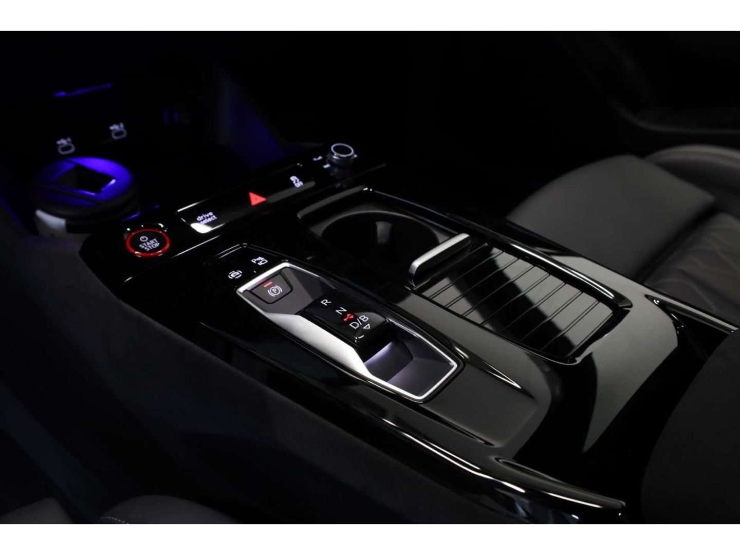 Audi S6 e-tron - Bild 18