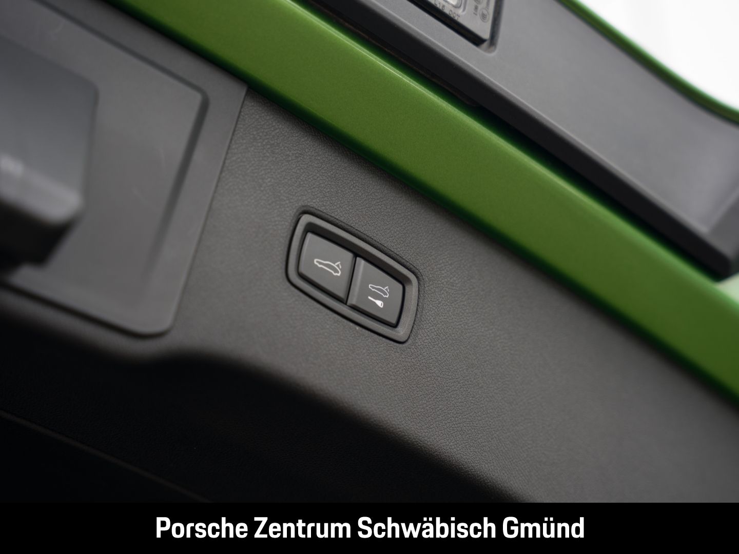 Porsche Cayenne Turbo E-Hybrid Burmester Nachtsicht PDCC foto 24