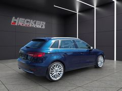 Audi A3 Sportback 40 TFSI quattro sport  *Standheizun