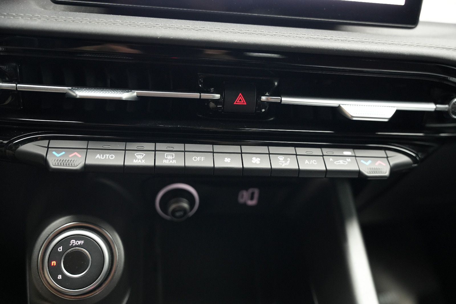 Fahrzeugabbildung Alfa Romeo Tonale Edizione Speciale *Ambiente*Kamera*ACC*