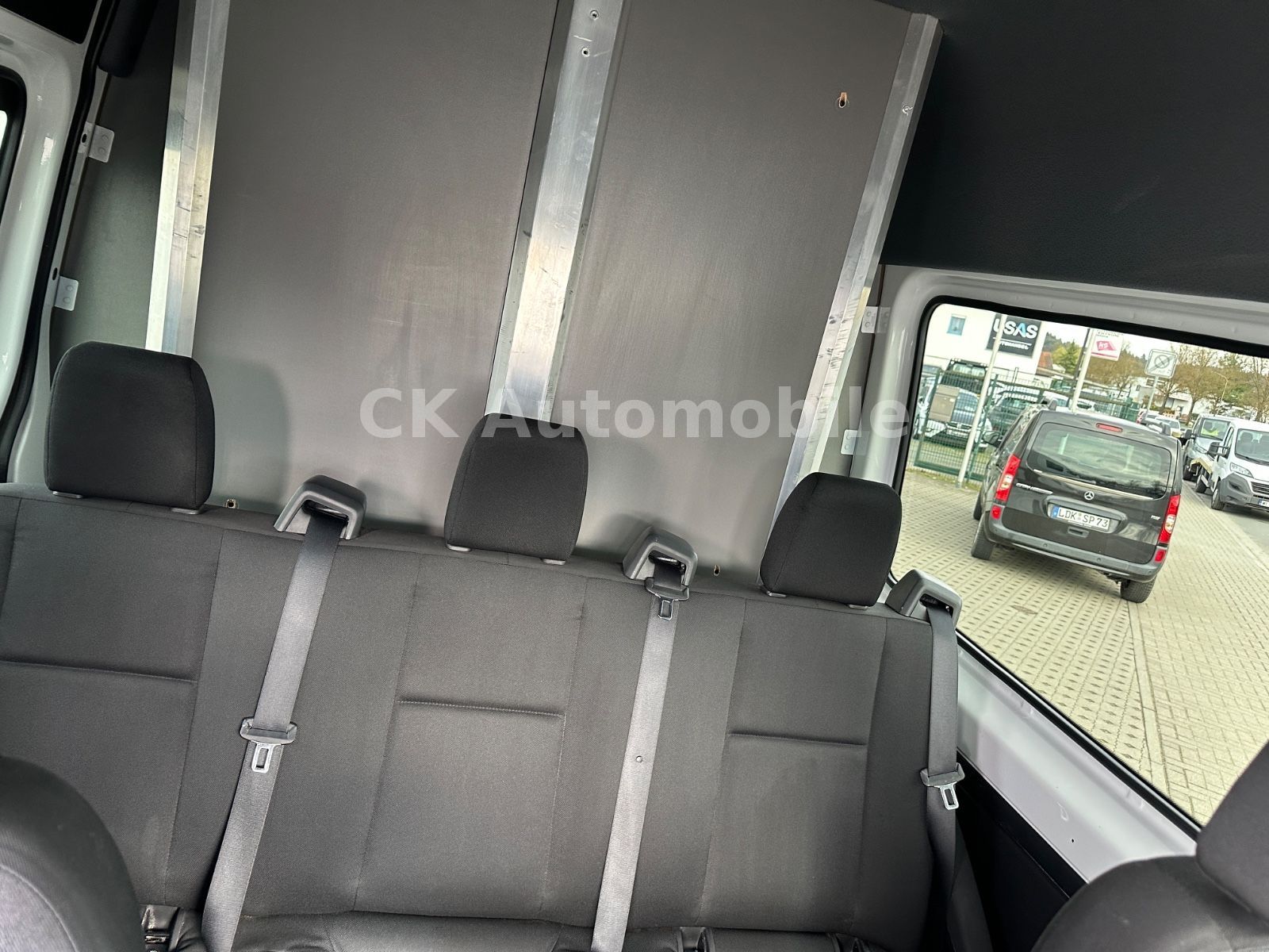 Fahrzeugabbildung Mercedes-Benz Sprinter III Kasten 319 V6 RWD Mixto/Autom./Navi