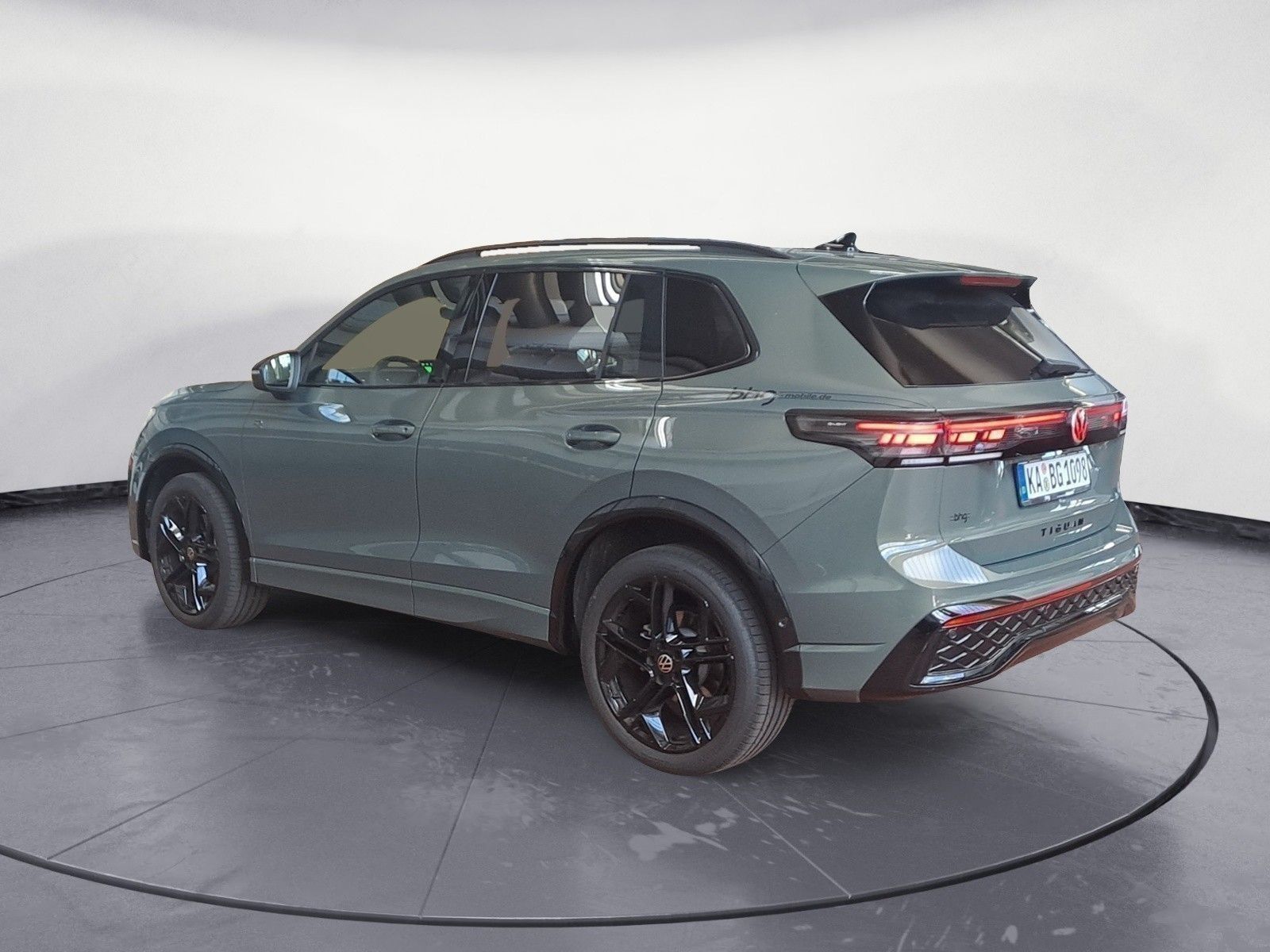 Volkswagen Tiguan R-Line 2,0 l TDI SCR 4MOTION   7-Gang-Dop imagem 3