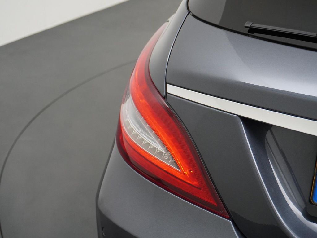 Mercedes-Benz CLS 63 AMG Shooting Brake S 4MATIC Schiebedach |