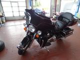 Harley-Davidson Electra Glide Ultra Classic 1. Hand, deutsche Er - Motorräder in Frankfurt