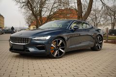 POLESTAR 1 / Neuwagen / 1 of 1500 / 23km / Midnight