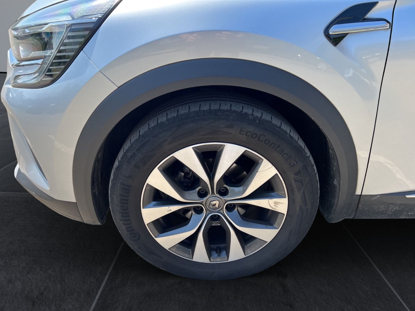 Fahrzeugabbildung Renault Captur II Intens 1.3 TCe 155 EDC EU6d-T Navi Dig