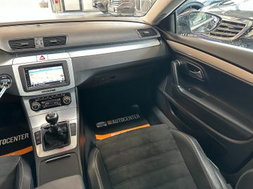 Volkswagen Passat *Sport-Paket*Tempo*Navi*PDC*BI-XENON*