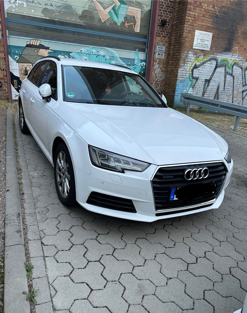 AUDI Audi A4 2.0 TDI Quattro (190 PS)  Gepfleg...