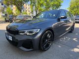 BMW M340d Touring  xDrive/LASER/HUP/ 19/LIVE COCKP. - BMW M340d Touring Kombi Gebrauchtwagen