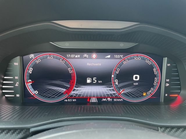 Skoda Kamiq 1.0 TSI Monte Carlo *PANO*MATRIX*SHZ*KESSY