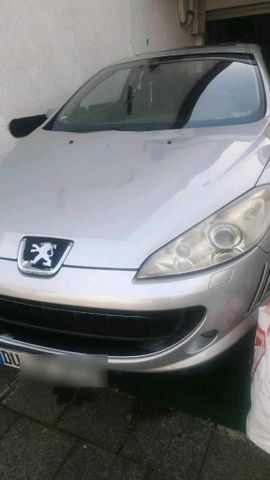 Mercedes-Benz Peugeot coupe 407