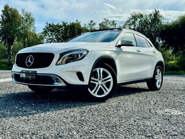 Mercedes-Benz MERCEDES- BENZ GLA 220 D 4MATIC SPORT TETTO