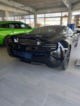 McLaren MP4-12C 3.8 V8 Akrapovic/Carbon Paket - McLaren MP4-12C mit Benzin-Antrieb: Sportwagen