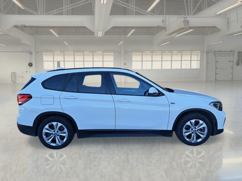 BMW X1 XDRIVE 25E BUSINESS ADVANTAGE AUTOMATICO  imagem 3