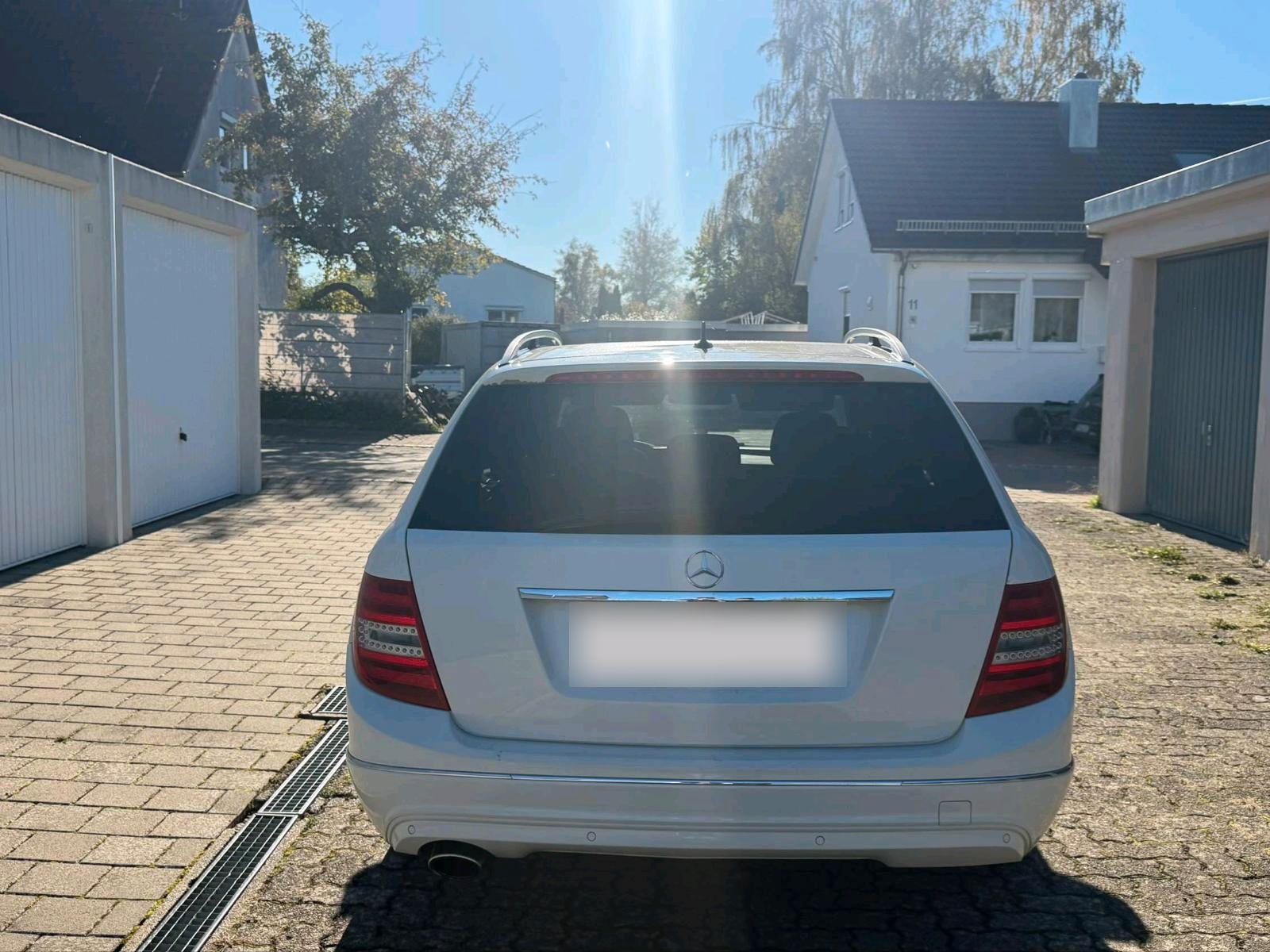 Mercedes-Benz C220 2012 — photo 6