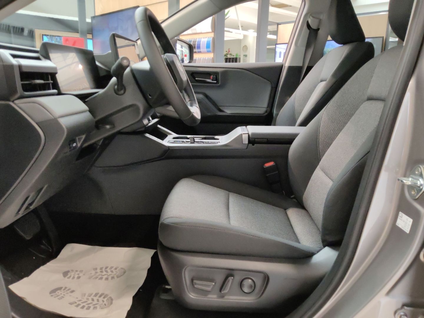 Toyota RAV 4 - Bild 18