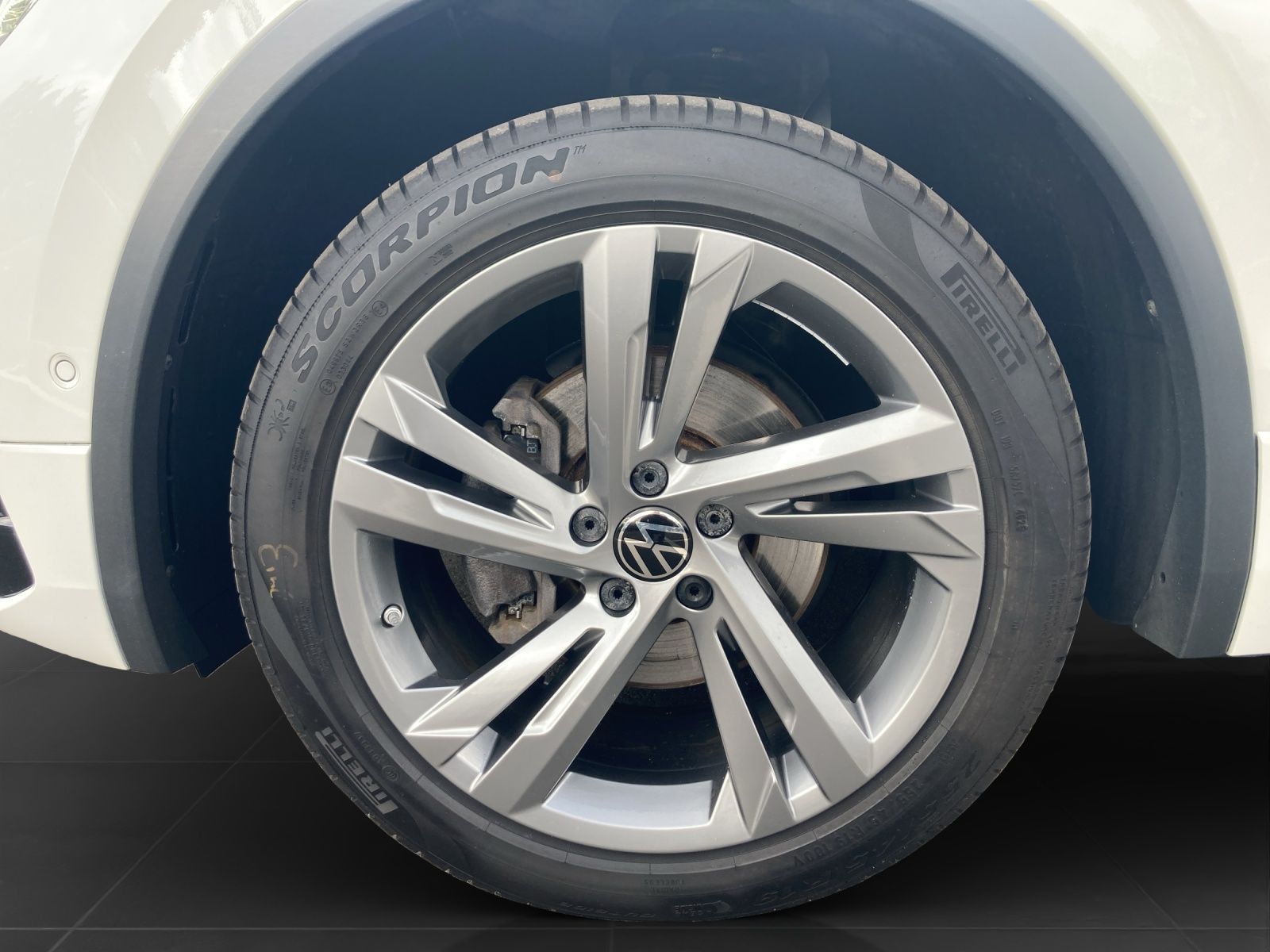 Volkswagen Tiguan Allspace - Bild 8