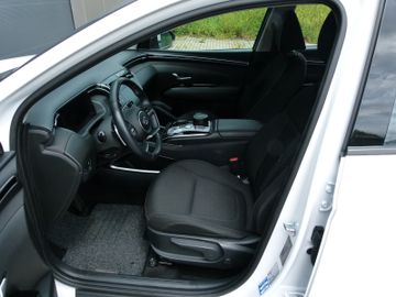 Hyundai TUCSON - 8