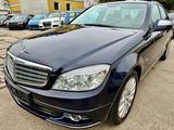 Mercedes-Benz C 220 CDI Elegance Lim. * 2.-Hand * Navi * SZH * - Mercedes-Benz C 220 aus 2007: Cdi