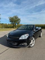 Opel Astra H TwinTop Cabrio 1.8 - Opel Astra: H Twintop