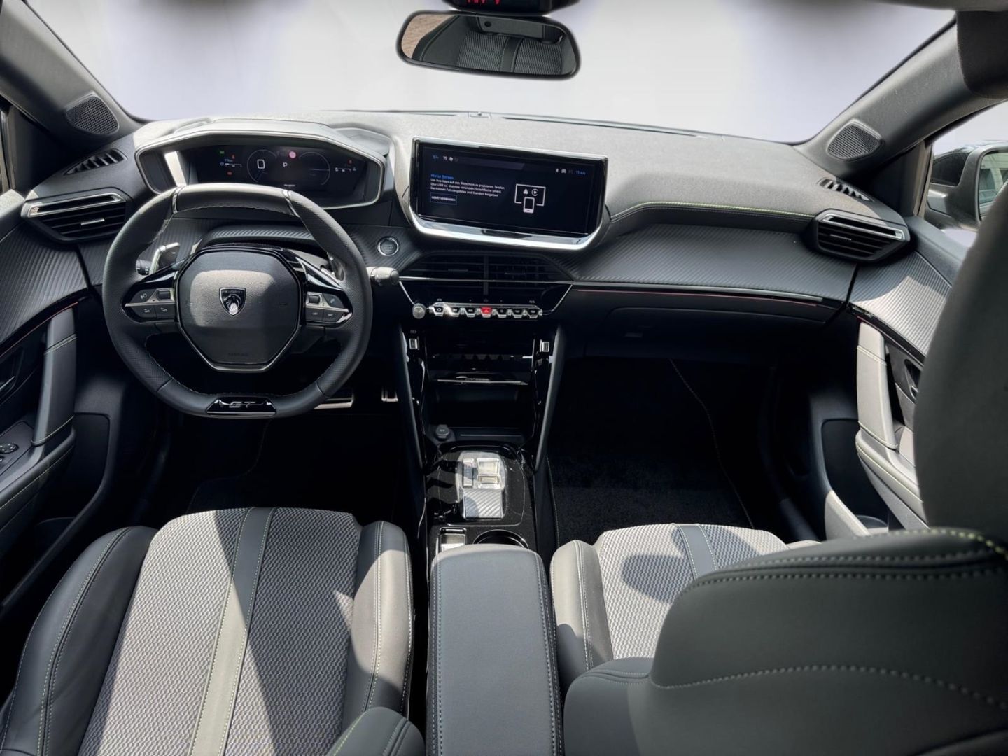 Peugeot 208 - Bild 11