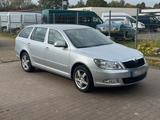 Skoda Škoda Octavia - Skoda Octavia aus 2012 mit Diesel-Antrieb: Kombi