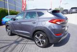 Hyundai Tucson 2.0 CRDi 4WD Navi Panorama Sitzbelüftung - Hyundai TUCSON mit Diesel-Antrieb: Geländewagen, Automatik, 2.0
