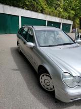 Mercedes-Benz Mercedes Benz zu verkaufen  2200 VB - Mercedes-Benz 200: Kombi, B