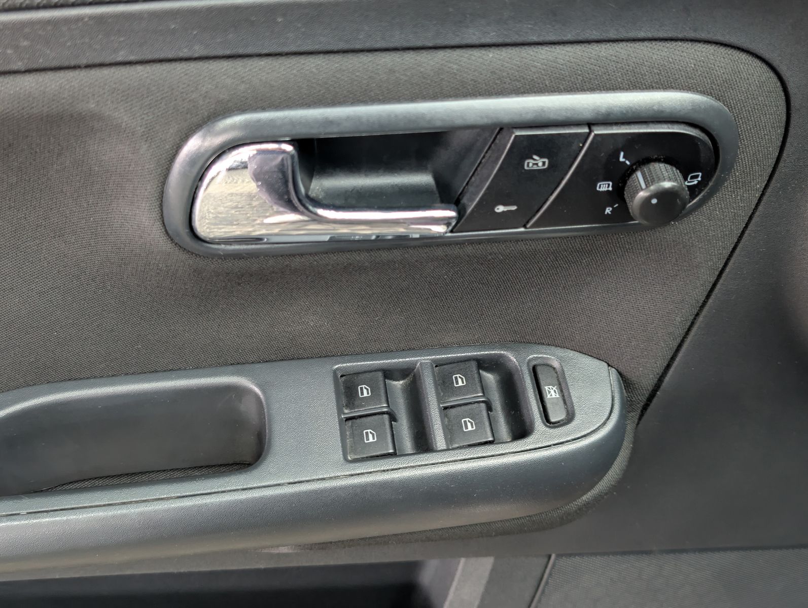 Fahrzeugabbildung SEAT Ibiza 1.6 Sport Edition TÜV*KLIMA*16" ALU