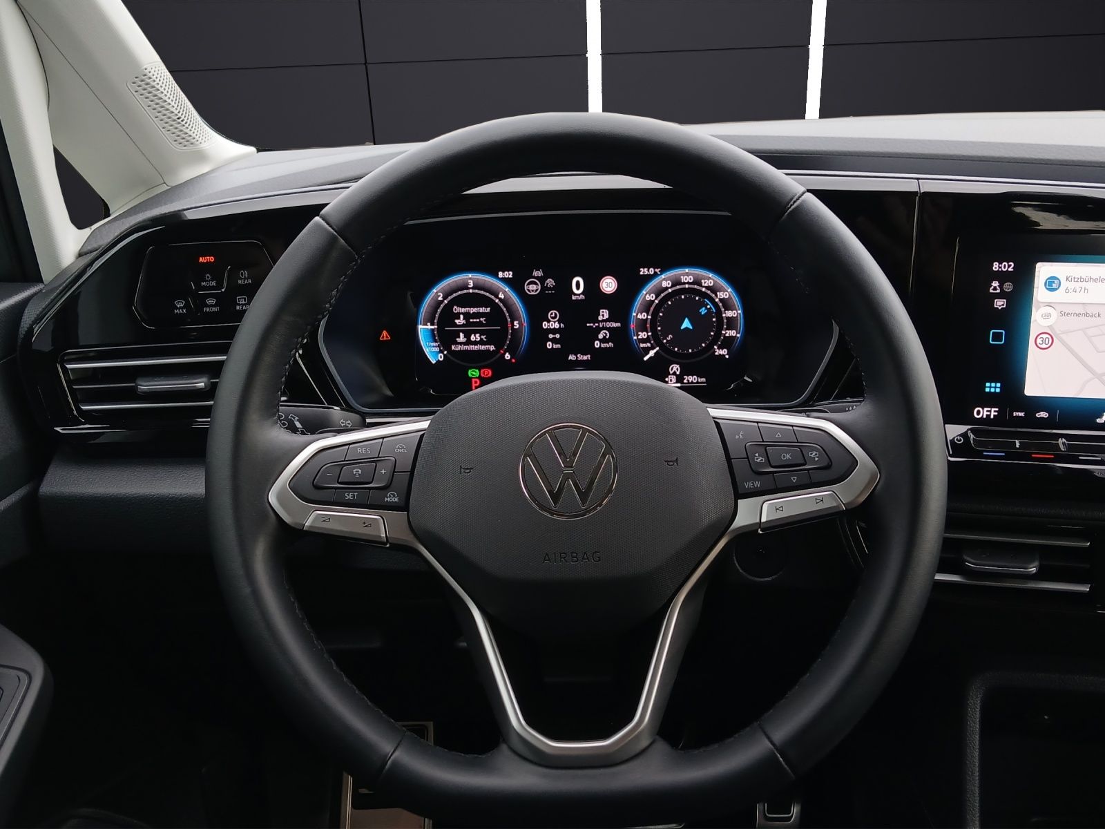 Fahrzeugabbildung Volkswagen Caddy TDI Style Maxi DSG LED AHK Navi ACC RFK SH
