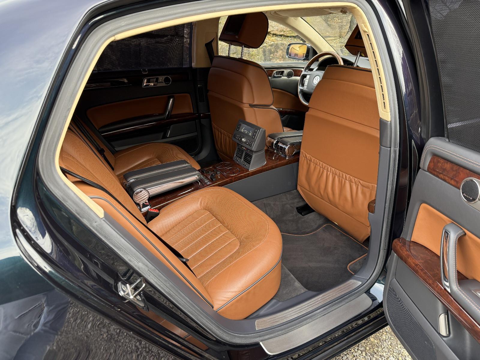Volkswagen Phaeton 4.2 V8 4MOTION Tiptronic 4-Sitzer -