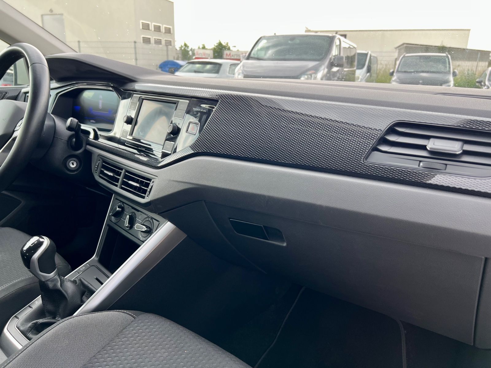 VW Polo Life KLIMA PDC CARPLAY LED