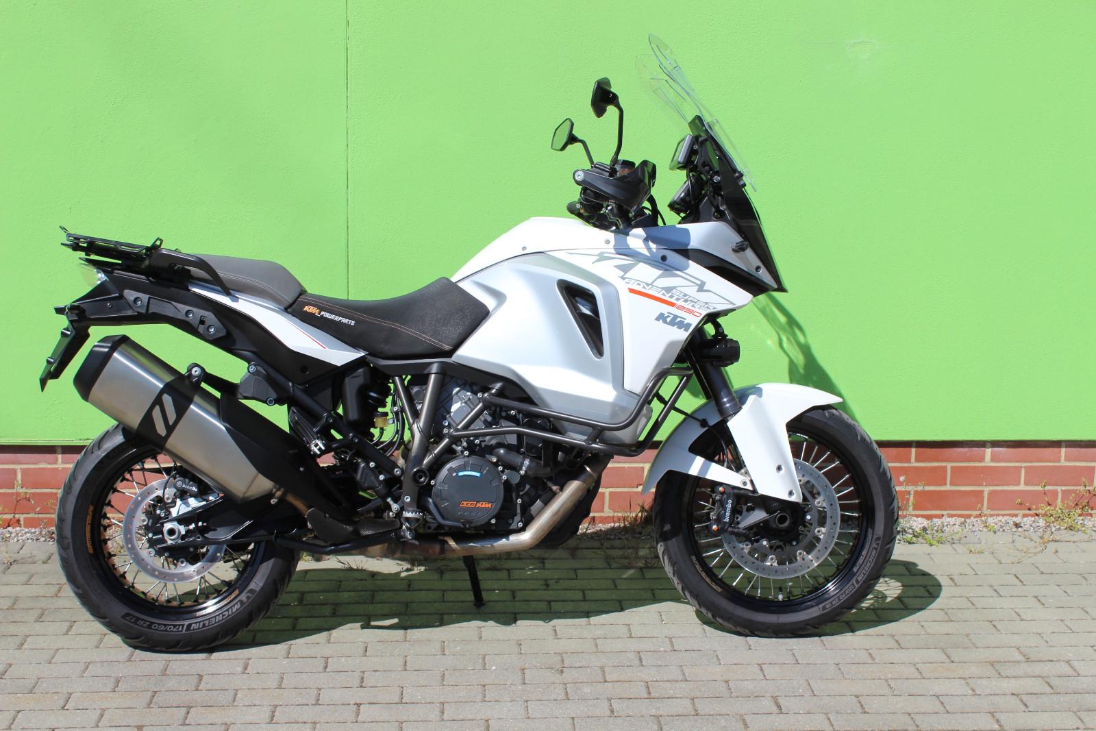 KTM ° 1290 Super Adventure T