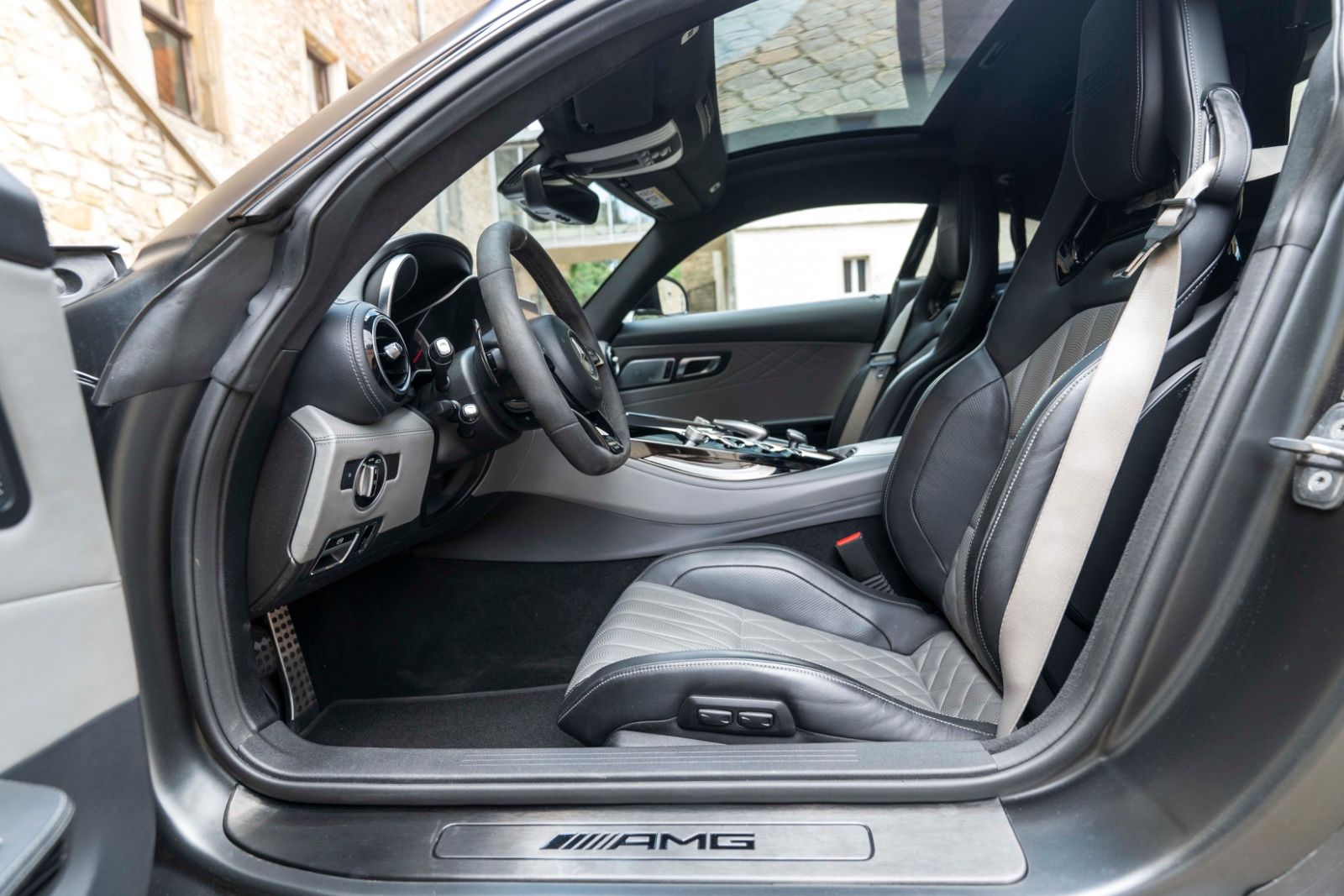 Fahrzeugabbildung Mercedes-Benz AMG GT C Coupe Edition 50 1/500 BUR ACC CERAMIK