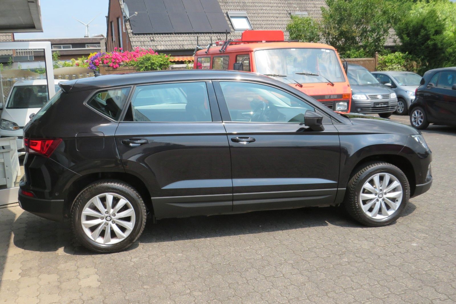 Fahrzeugabbildung SEAT Ateca Style CLIMATRONIC SITZH. PDC ACC GJ-REIFEN