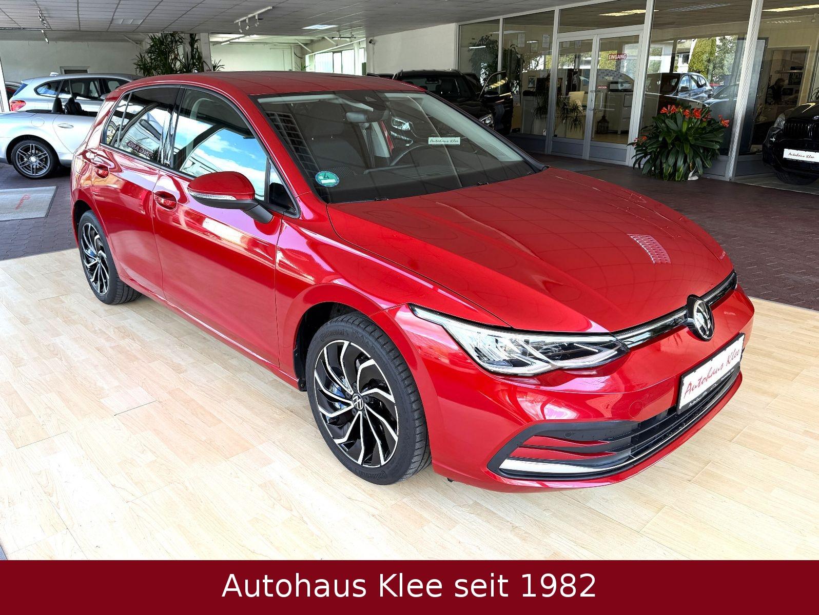 Volkswagen Golf VIII TSI DSG Active *LED*Cam*Spur*