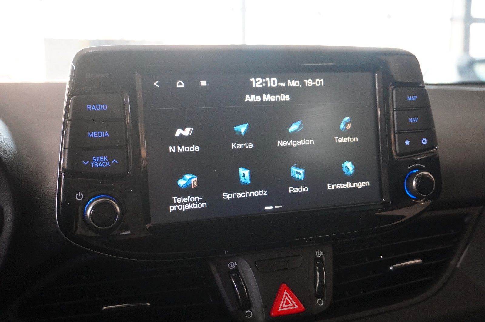 Fahrzeugabbildung Hyundai i30 N PERFORM. 2.0 T-GDI NAVI/LED/KAMERA/SPORT