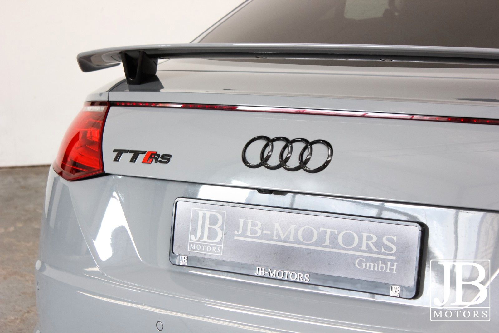 Fahrzeugabbildung Audi TT RS Coupe quattro APR B&O Kamera