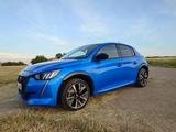 Peugeot e-208 136 GT (8-fach, inkl. Winterreifen) - scheckheftgepflegte Peugeot e-208