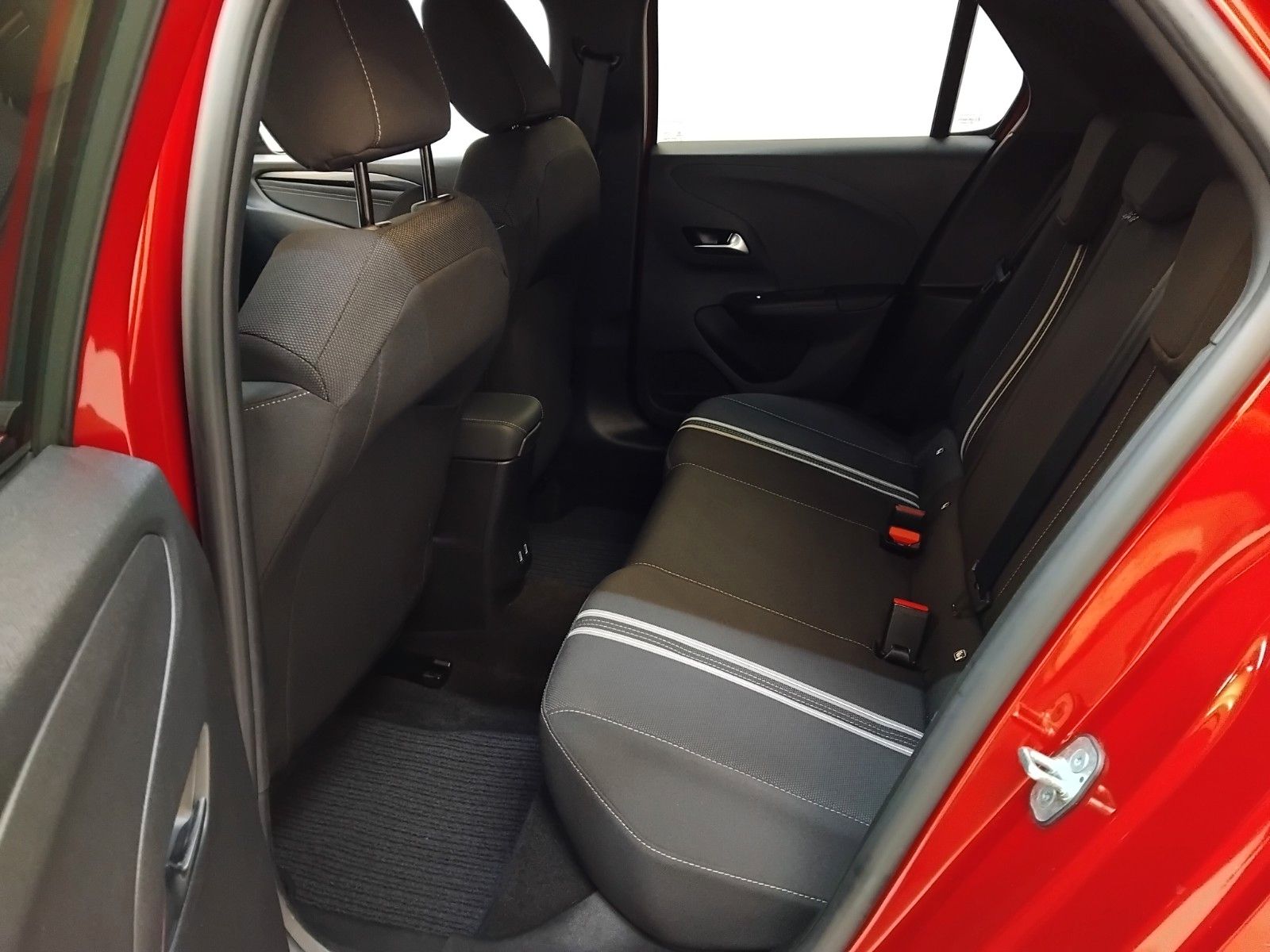 Opel Corsa (02/2025, Benzin)