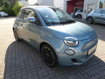 Fiat 500e C Icon, Park Paket, Winter Paket, 17 Zoll