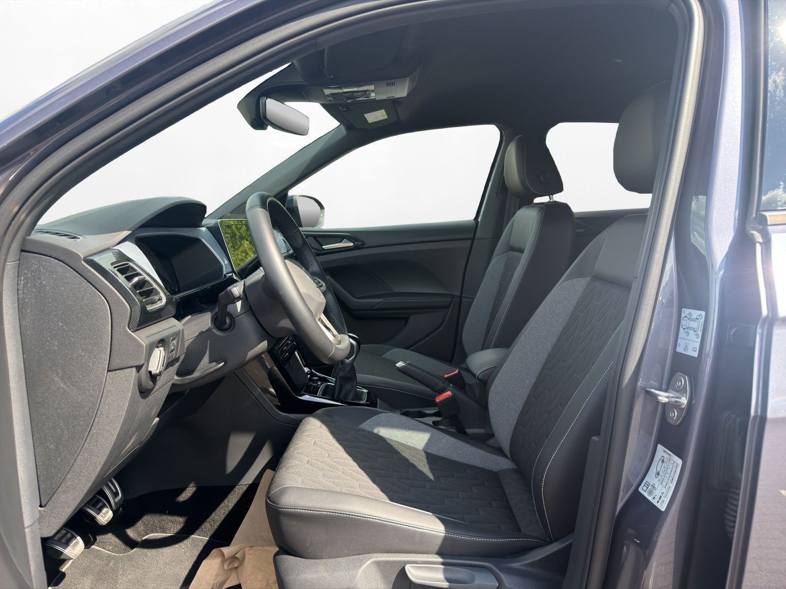 Volkswagen T-Cross - Bild 3
