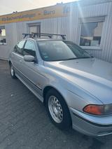 BMW 5er 528i - Automatik - Tüv Neu - wenig... - BMW 528 aus 1998: 528i