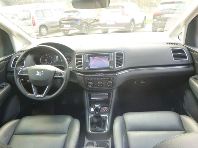 Fahrzeugabbildung Seat Alhambra 2,0 TDI Xcellence >NAV/KAM/Leder/Pano<