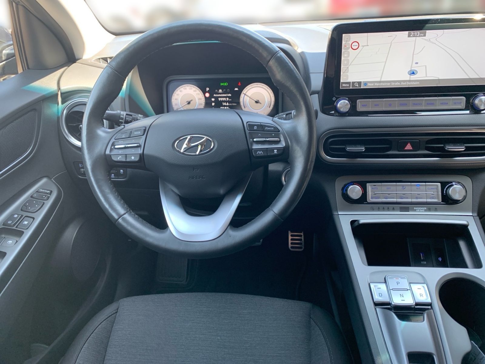 Fahrzeugabbildung Hyundai KONA Trend Elektro 64 kWh Navi Assistenz-Pak. 1H