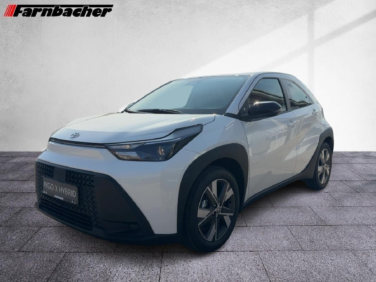 Fahrzeugabbildung Toyota Aygo X 1,5 Hybrid Active *SHZ+RFK+CARP+1,99%