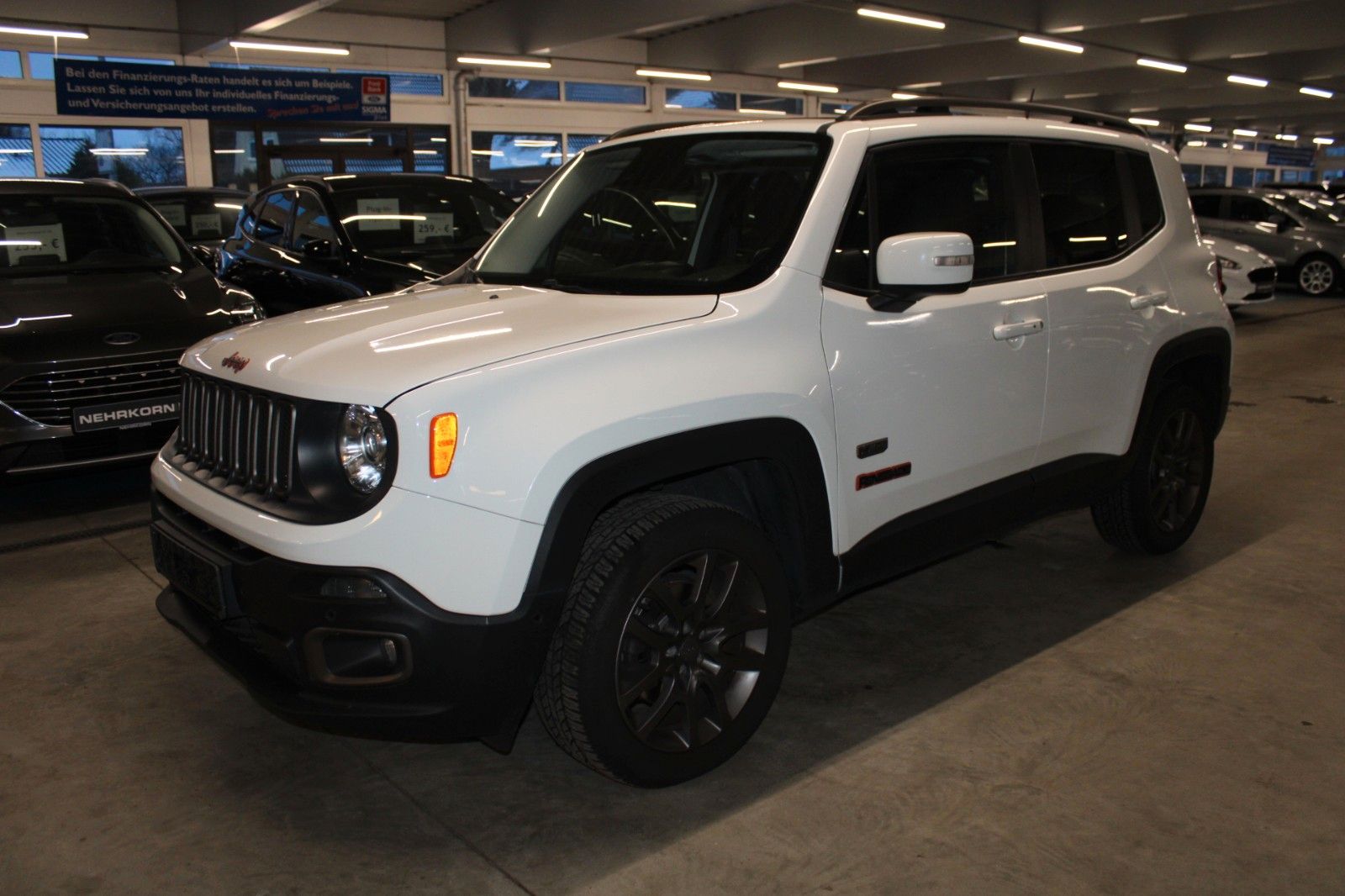 Fahrzeugabbildung Jeep Renegade 2.0 MultiJet Limited 4x4 AUTOMATIK AHK